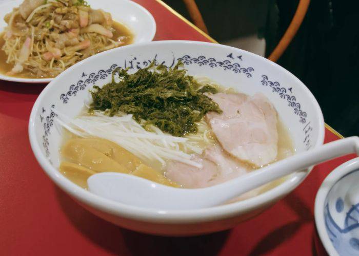 Flying fish and pork bone broth ramen at Barakamon, a unique food stall in Fukuoka.